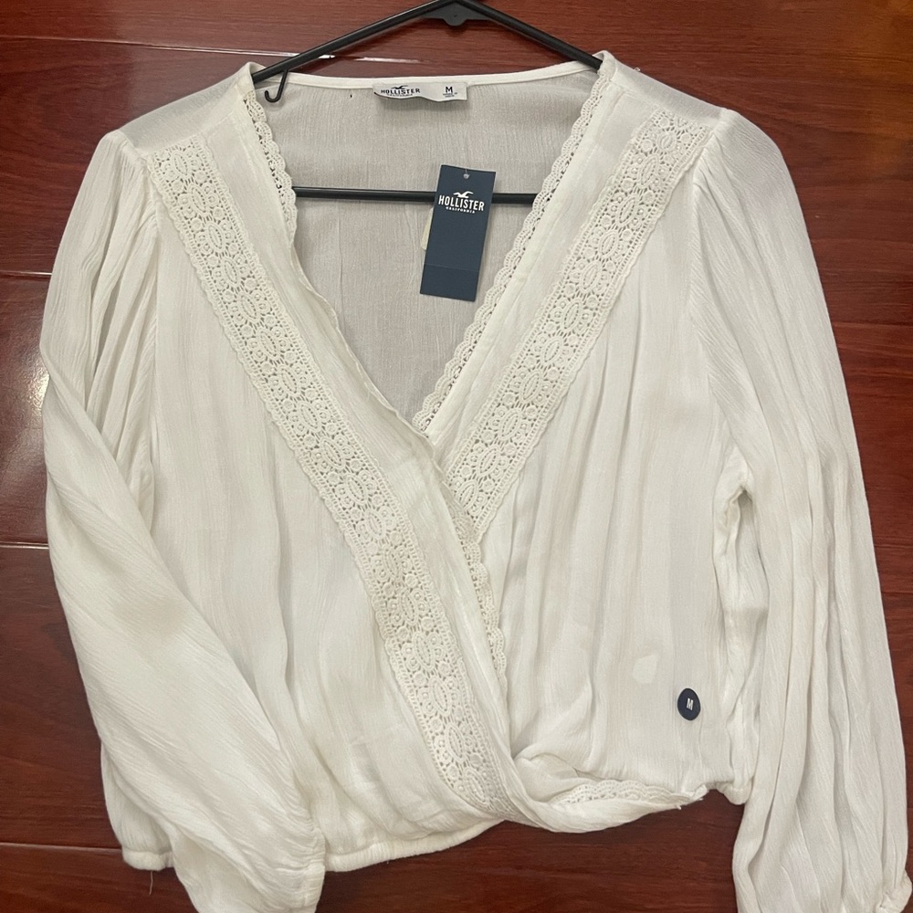 Hollister Cream Lace Accent Blouse